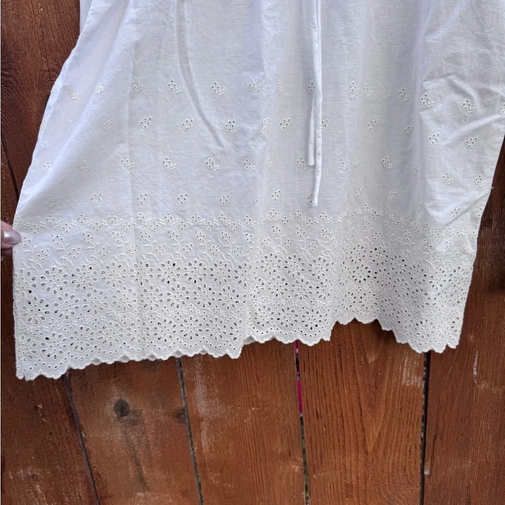 J. Crew White Eyelet Blouse Scalloped Hem 100% Cotton - Picture 5 of 6